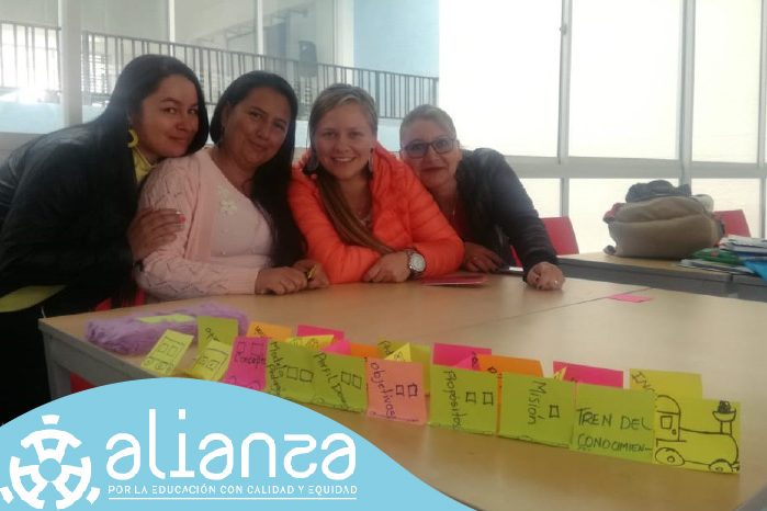 En Granada docentes presentaron “el tren del conocimiento”